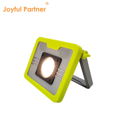 Luz de acampamento multifuncional 12000MAH Alta capacidade de bateria SMD 5054 LED Port de carregamento tipo-C Com material ABS