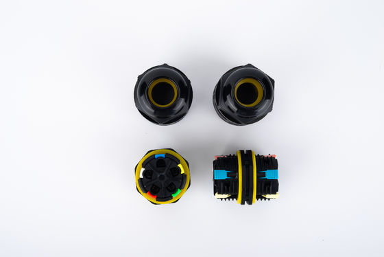 Conector de cabo de arame 32A 250VAC IP68 Impermeável Conector de duas vias 6-12mm DIA