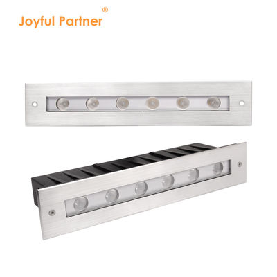 Fábrica de fornecimento direto IP 68 Voltagem de entrada 24VDC 6X1W LED Ângulo de feixe de cor única 8 graus Luzes LED de lago