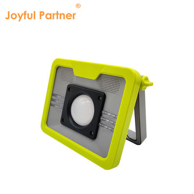 Lâmpada de acampamento solar LED portátil 4W IP65 resistente à água SMD LED branco frio recarregável com BT para caminhadas