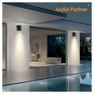 Instalação de iluminação de parede exterior Alumínio fundido IP65 Design de cilindro de montagem de parede com vidro temperado