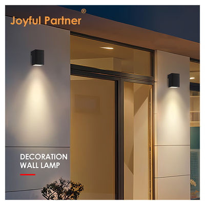 Lâmpada LED de parede exterior interior Quadrado 8W DC 24v Branco Quente SMD LED Casting Alumínio Casa Multifunção ângulo de feixe