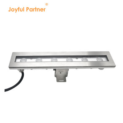 Fábrica de fornecimento direto IP 68 Voltagem de entrada 24VDC 6X1W LED Ângulo de feixe de cor única 8 graus Luzes LED de lago
